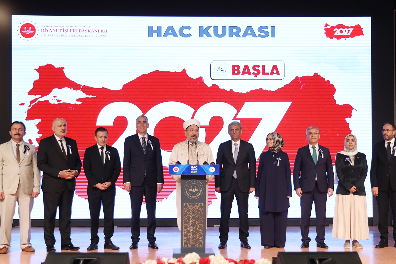 2027 yılı hac kurası bug&uuml;n &ccedil;ekildi! 1 milyon 878 bin kişi katıldı