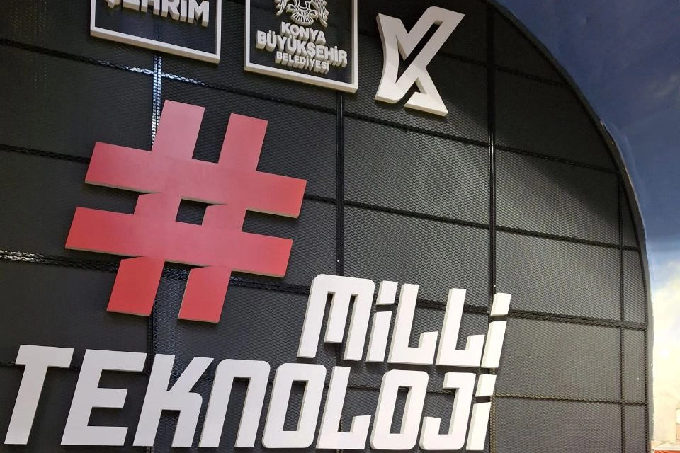 Konya'da LİMA'lı gen&ccedil;ler 'milli teknoloji' ile geleceğe hazırlanıyor