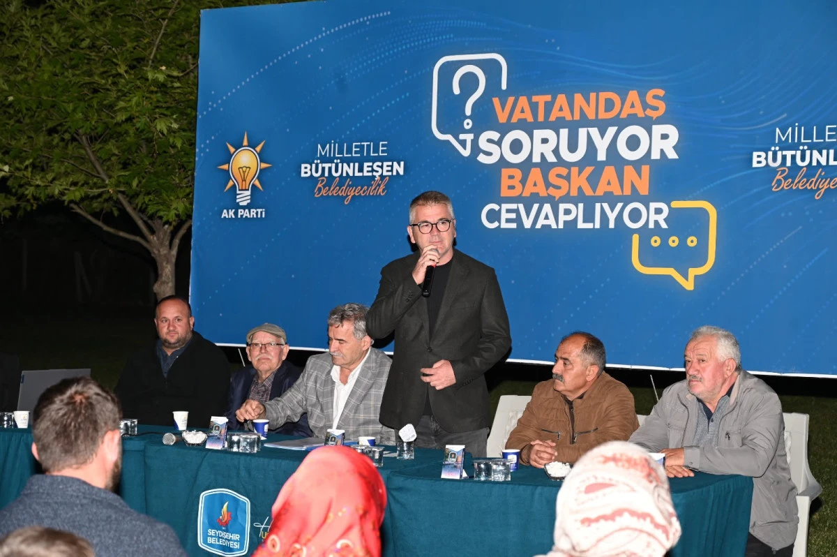 BAŞKAN USTAOĞLU, VATANDAŞLARIN SORULARINI CEVAPLADI