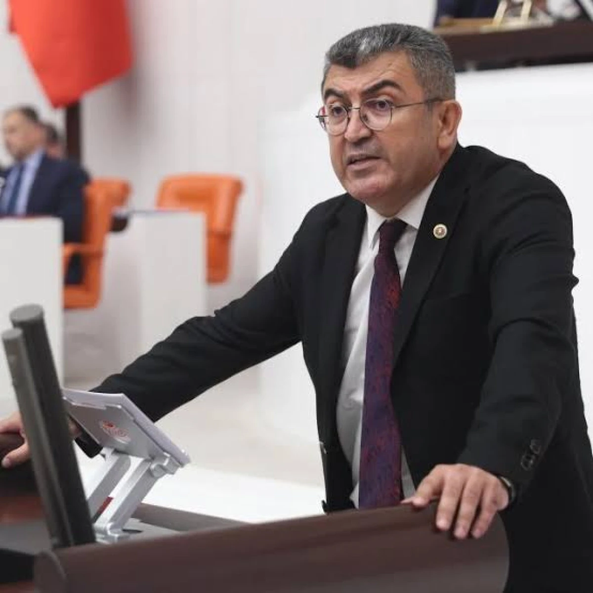 Ekici  Gazeteciler Toplumun Ortak Vicdanıdır