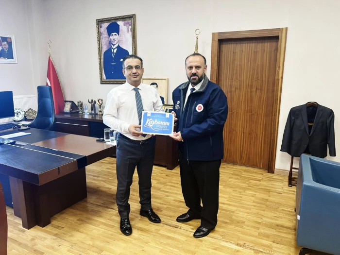 Kaymakam Kıyıcı, T&uuml;rkiye Diyanet Vakfı Kurban Kampanyasına Destek Verdi