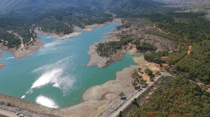 Köylerimizdeki barajlarda su kalmadı…