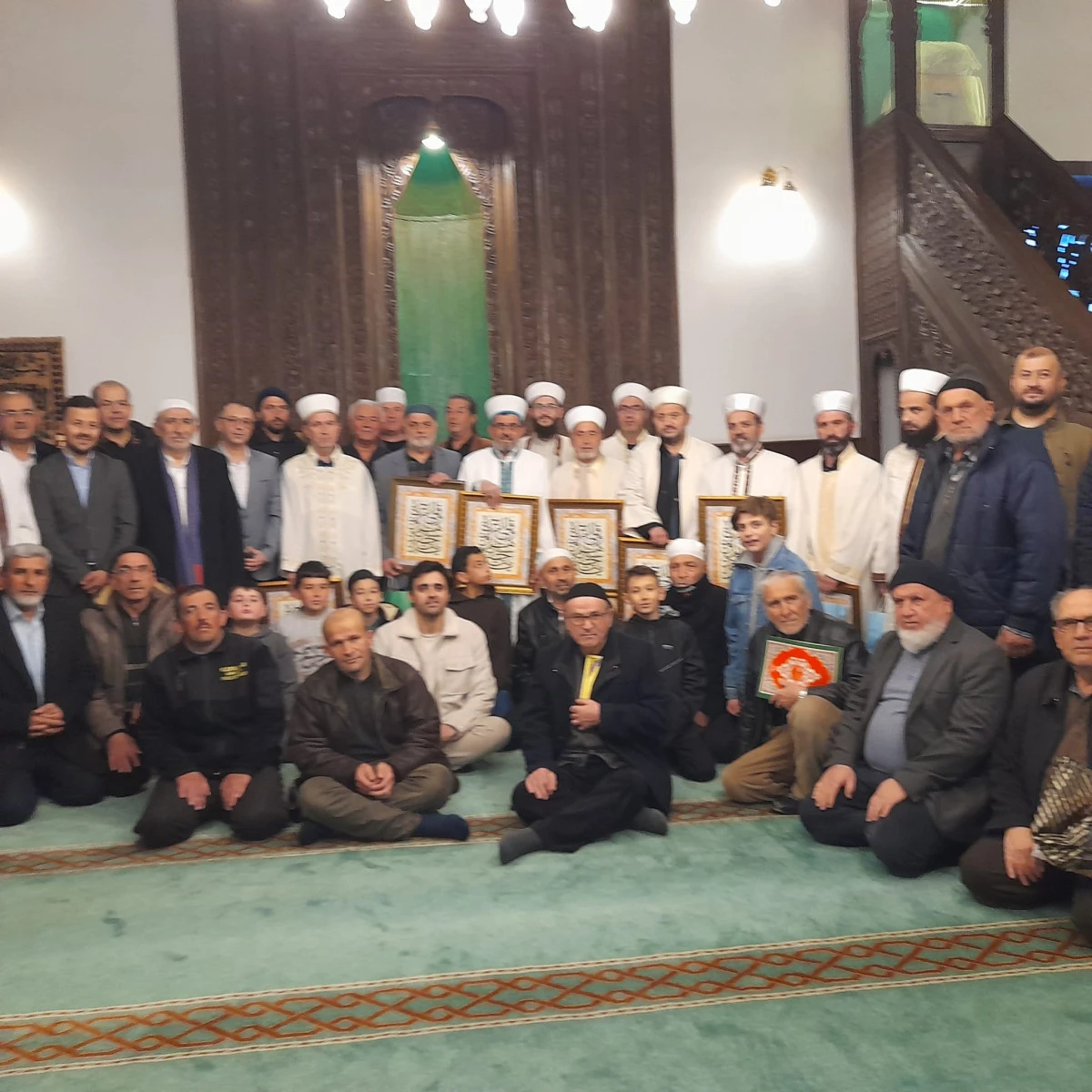 Mukabele Okuyan Hocalara Anlamlı Hediye