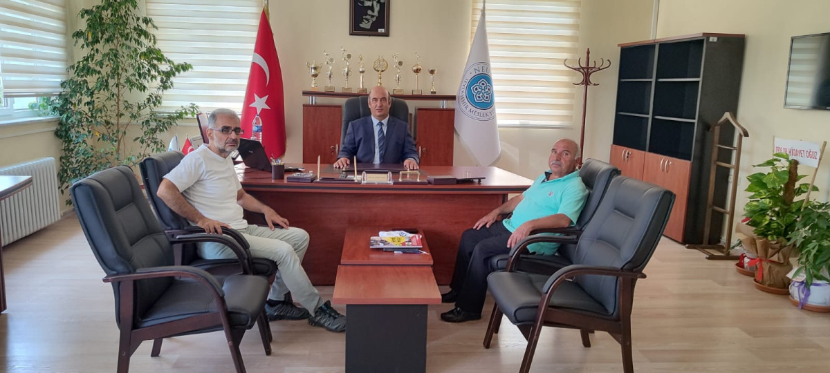 Seydişehir  Meslek Yüksek Okuluna yeni müdür atandı.