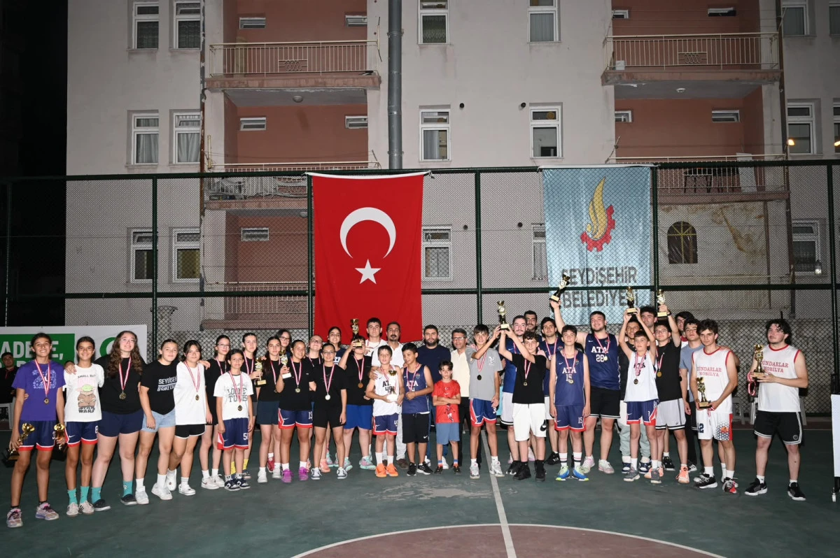 SEYDİŞEHİRDE 3X3 BASKETBOL TURNUVASI HEYECANI SONA ERDİ
