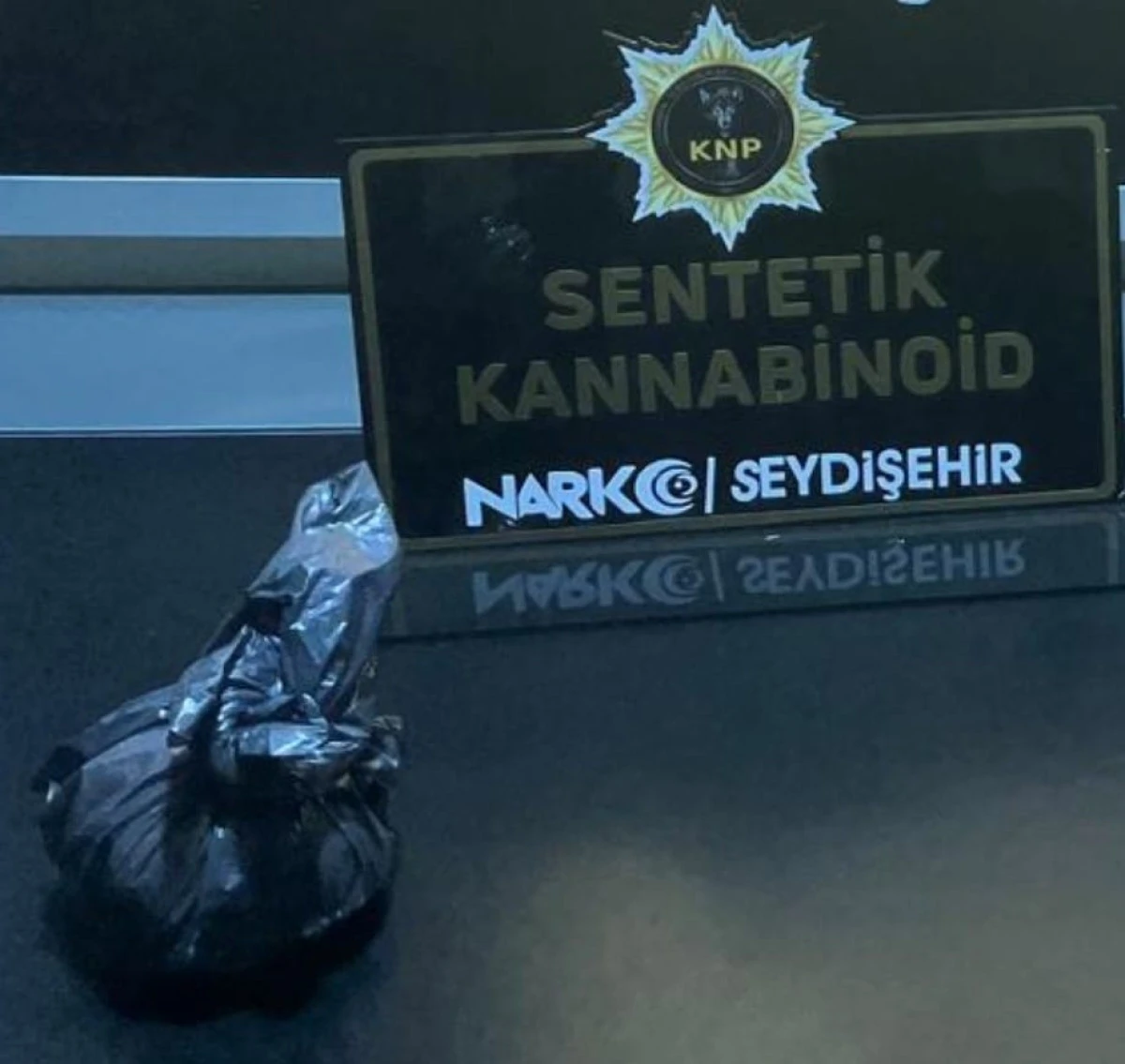 SEYDİŞEHİR'DE EVİNİN BAH&Ccedil;ESİNDE UYUŞTURUCU SAKLAYAN KİŞİ TUTUKLNADI