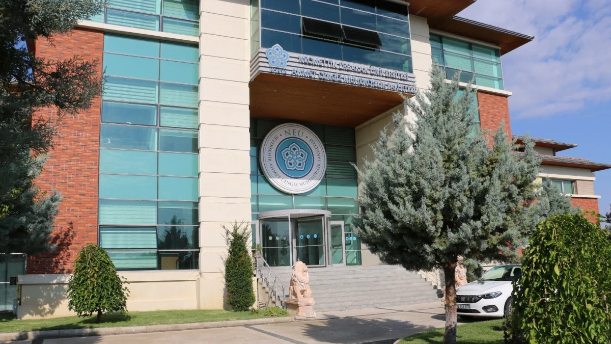 Seydişehir&rsquo;de Fak&uuml;ltelerde Yurt Sorununa Uzaktan Eğitim &Ccedil;&ouml;z&uuml;m&uuml;