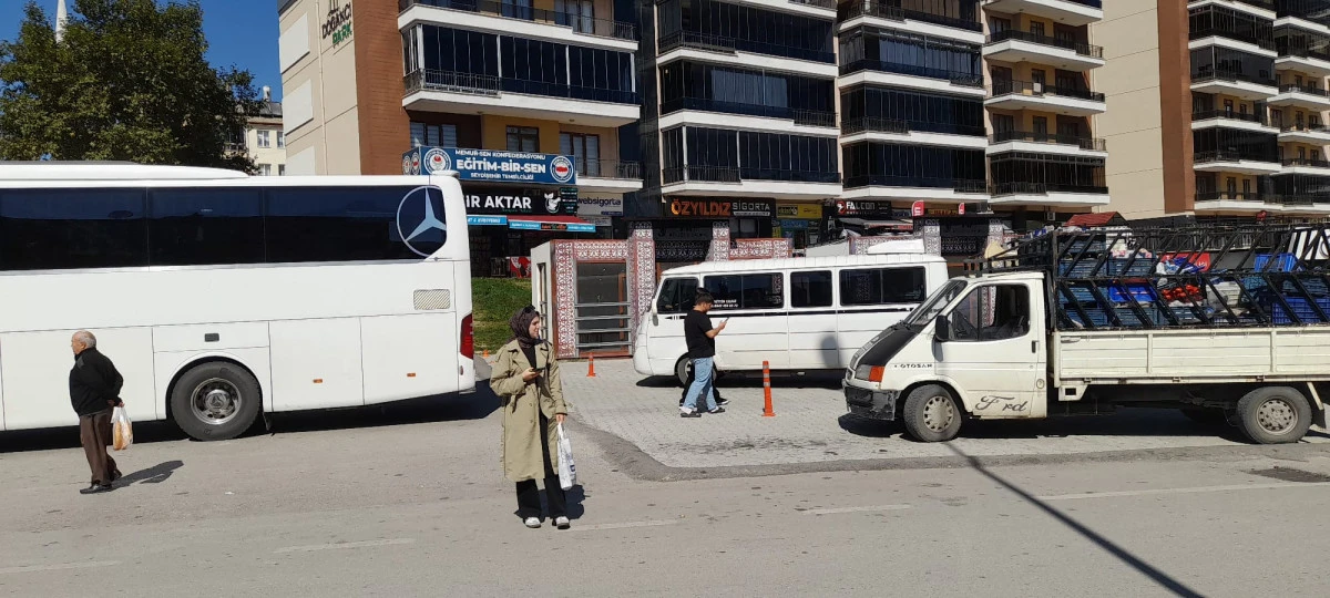 SEYDİŞEHİR&rsquo;DE OTOGARA ULAŞIM SORUNU YAŞANIYOR