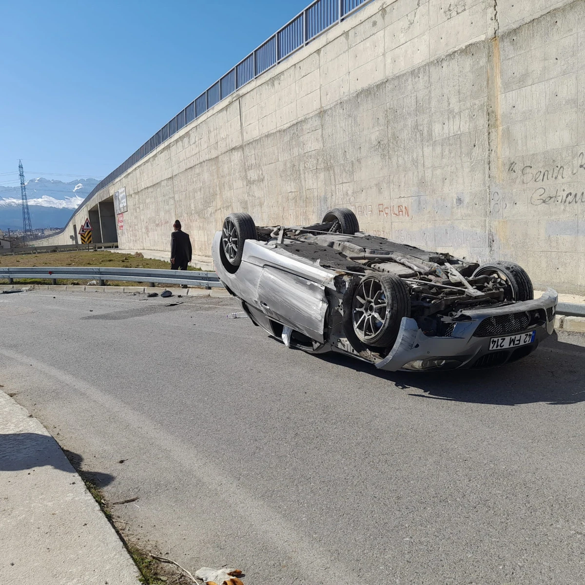 Seydişehirde trafik kazası 4 yaralı