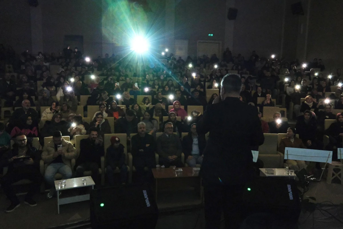 USTALARA SAYGI VE ANMA GECESINE YOĞUN ILGI